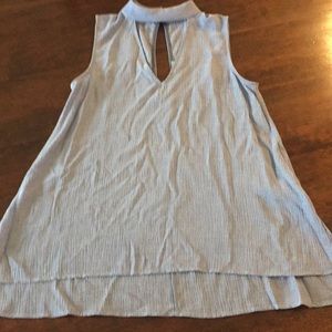 Karlie size small sleeveless chocker top